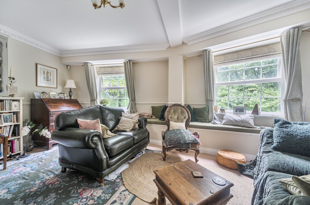 Property photo 2 of 10 1346502-10-68B808...