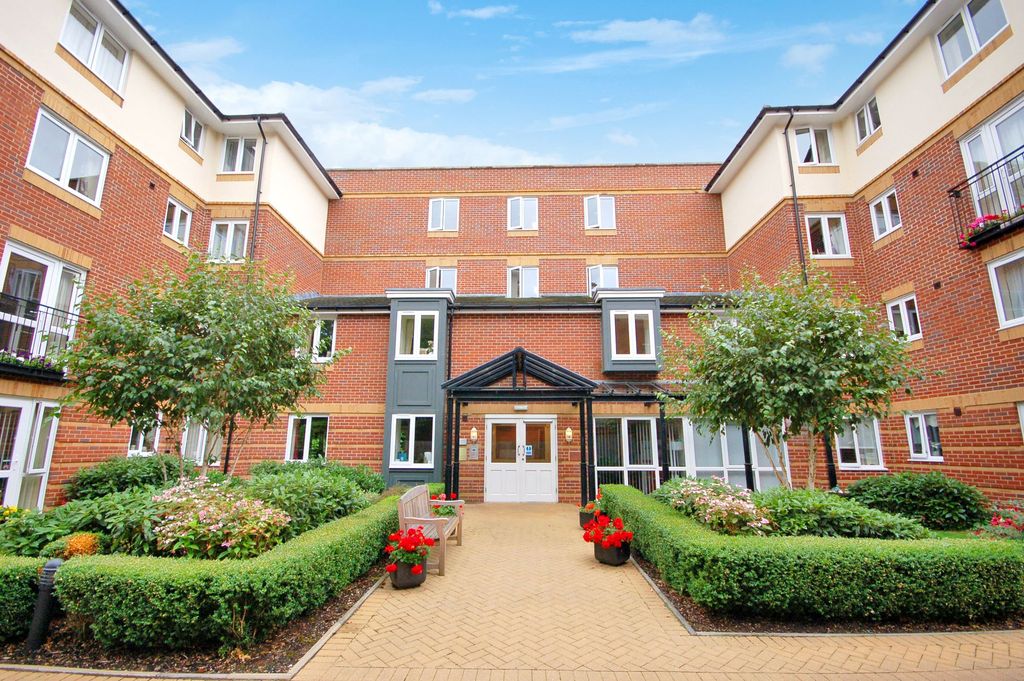 Property photo 1 of 11 Ext (2)