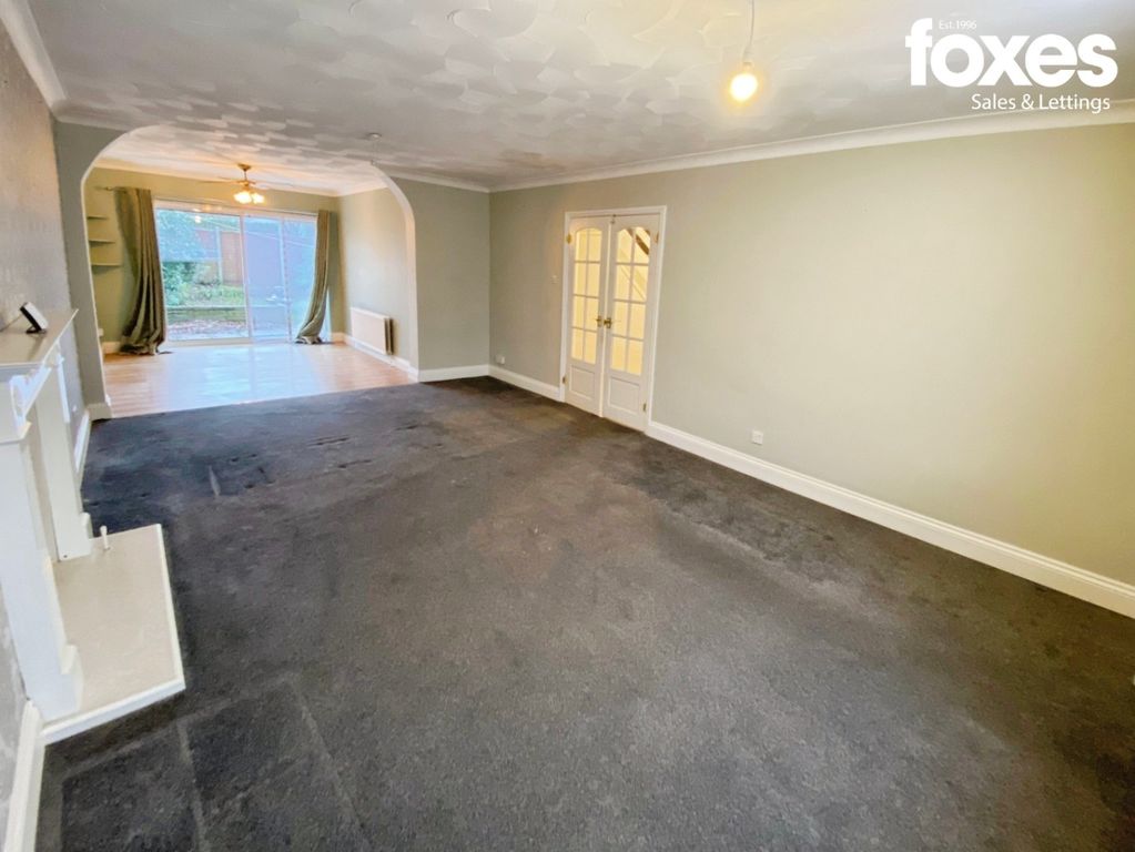 Property photo 3 of 17 4711744