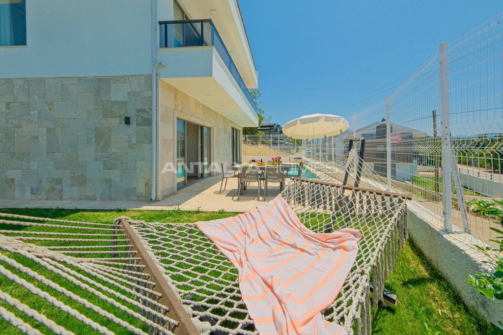 Property photo 3 of 29