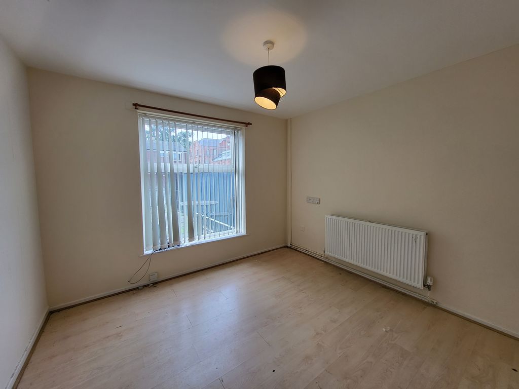 Property photo 3 of 15 Gallery