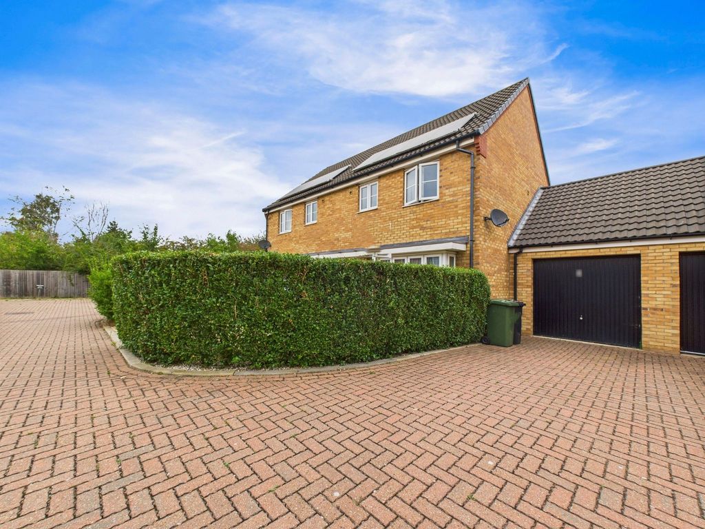 Property photo 1 of 18