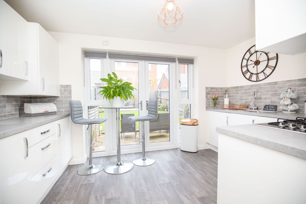 Property photo 3 of 17 Mwfgd-7