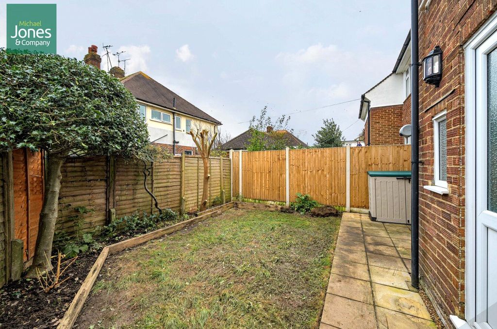 Property photo 2 of 11 Picture No. 04