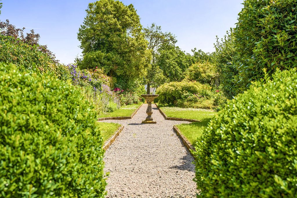 Property photo 3 of 29 Rear Garden