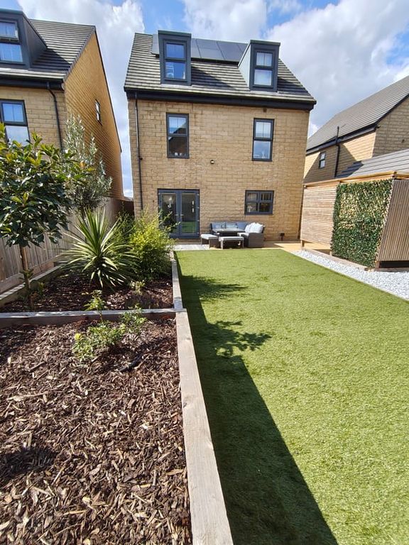 Property photo 3 of 47