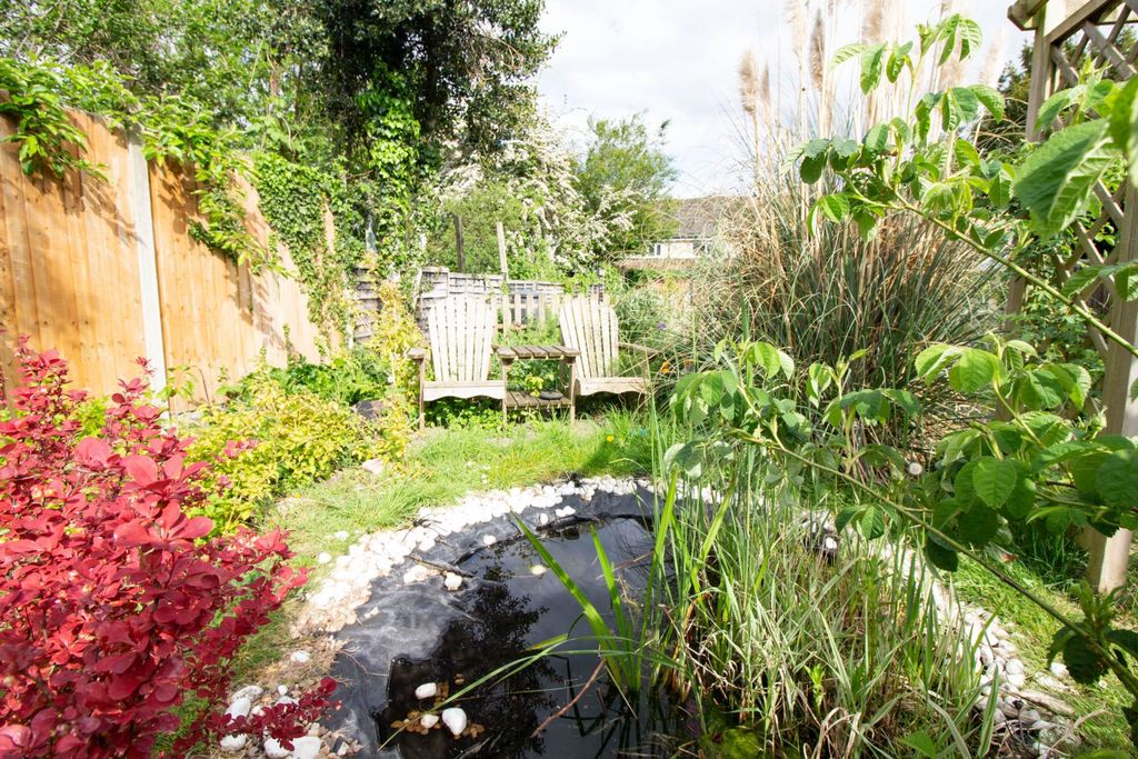 Property photo 3 of 19