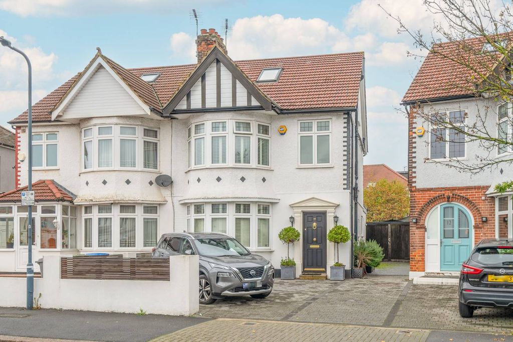 Property photo 1 of 20