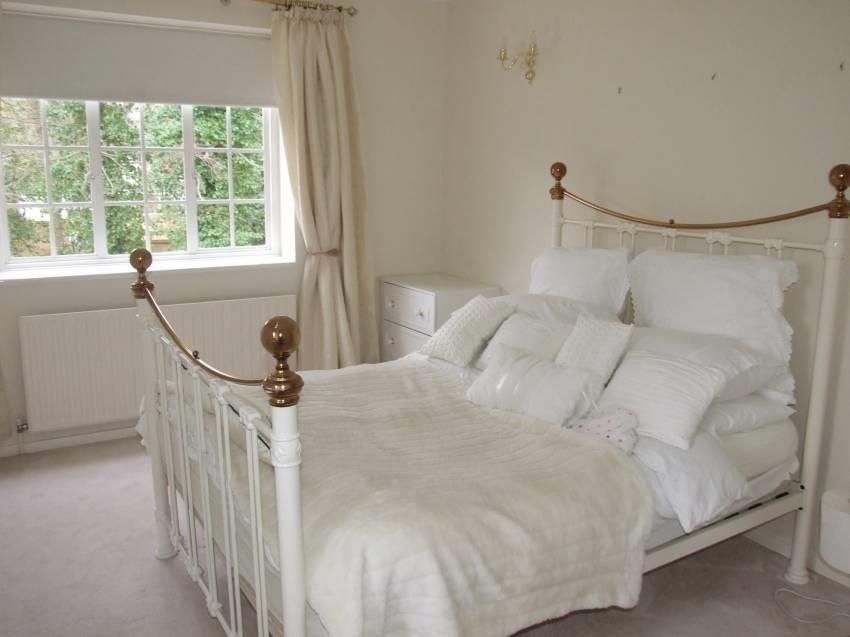 Property photo 2 of 5 Photo