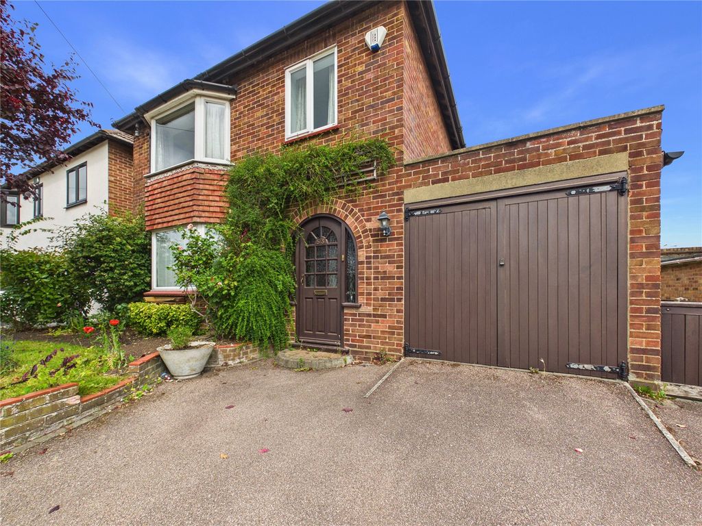 Property photo 1 of 25 Picture No. 06