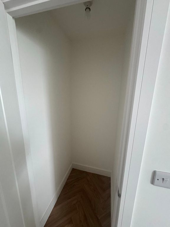 Property photo 3 of 3