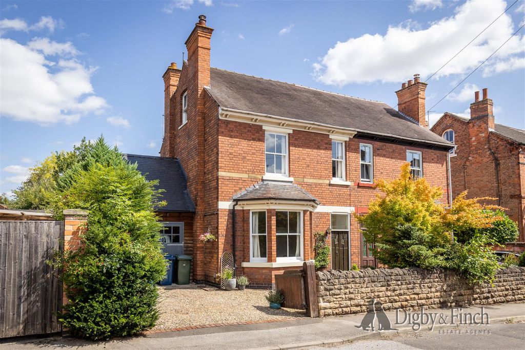 Property photo 1 of 23