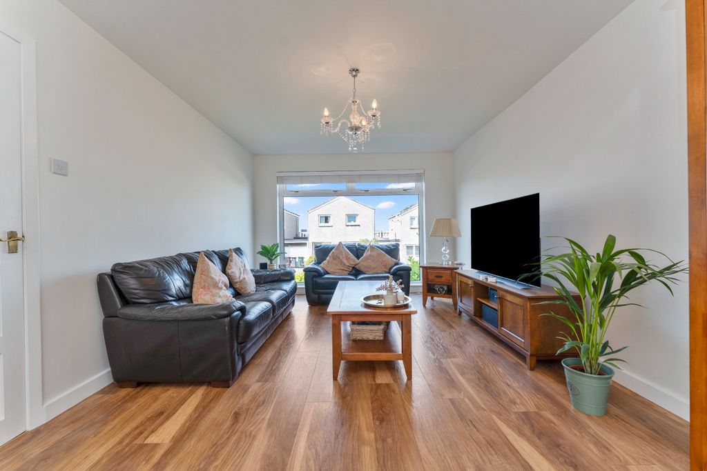 Property photo 3 of 25 5338952