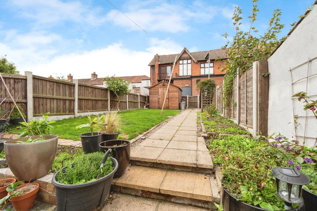 Property photo 1 of 17 Photo