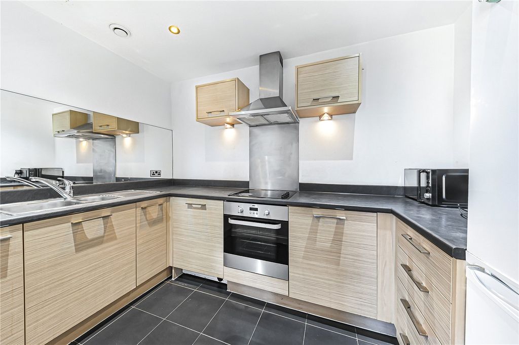 Property photo 1 of 14 Picture No. 03