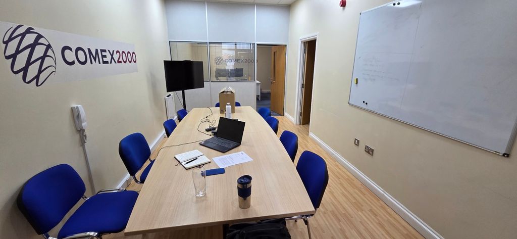 Property photo 2 of 5 Office