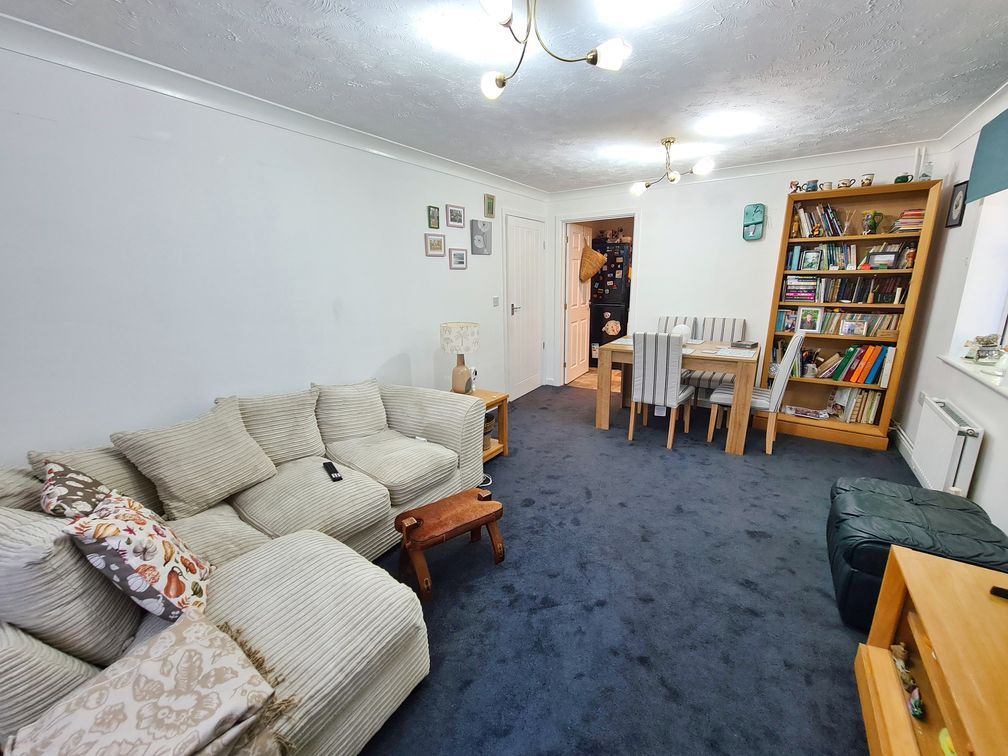 Property photo 3 of 15