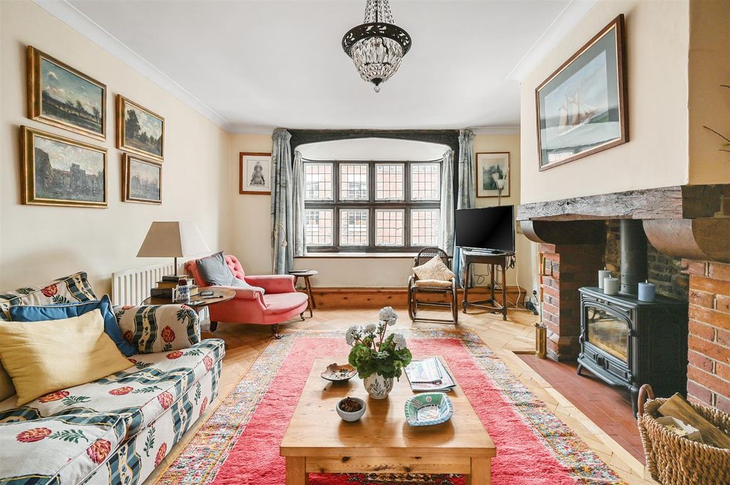 Property photo 2 of 13 The Maisonette (1)