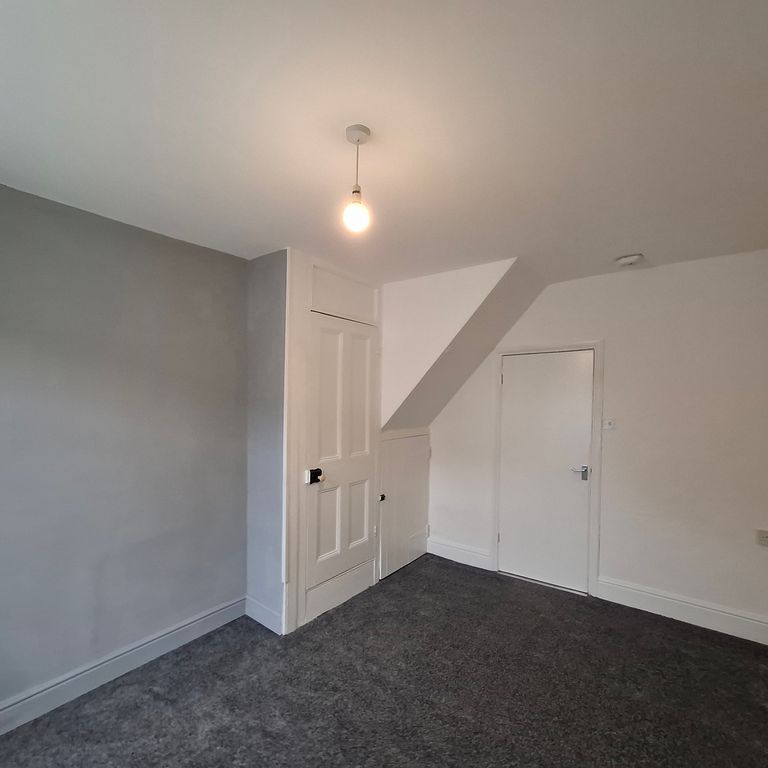 Property photo 3 of 26 20260323_083246