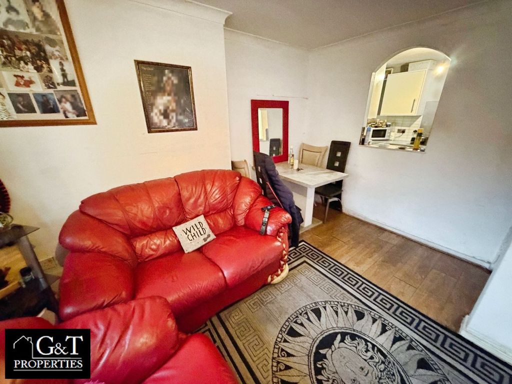 Property photo 3 of 11 Reception Room