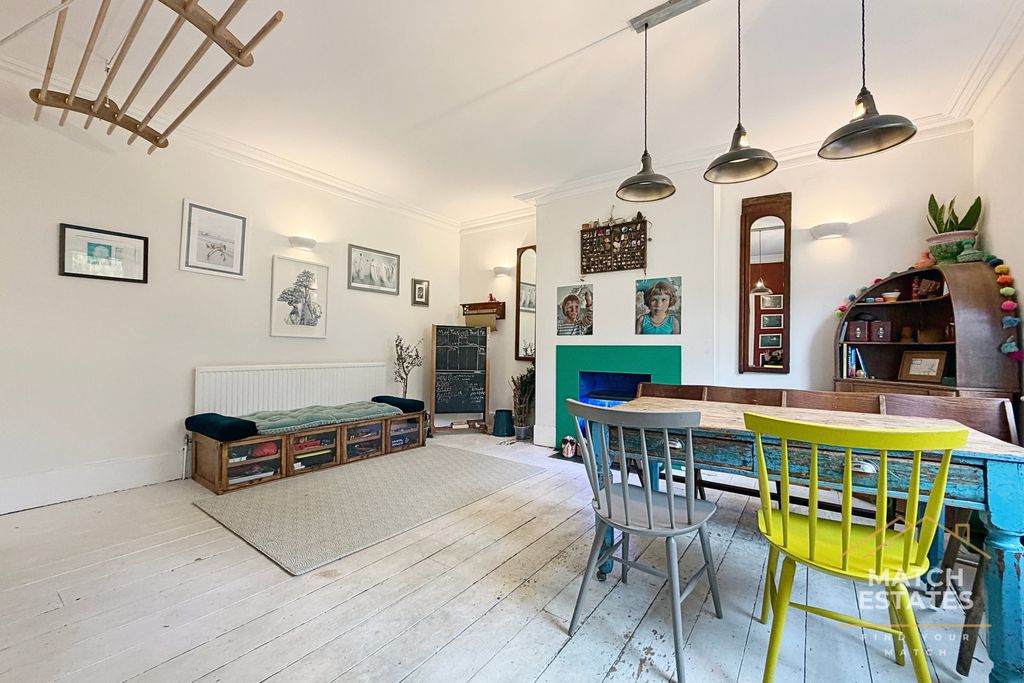 Additional image 7 of 3 bed maisonette for saleSandgate Hill, Sandgate, Kent CT20