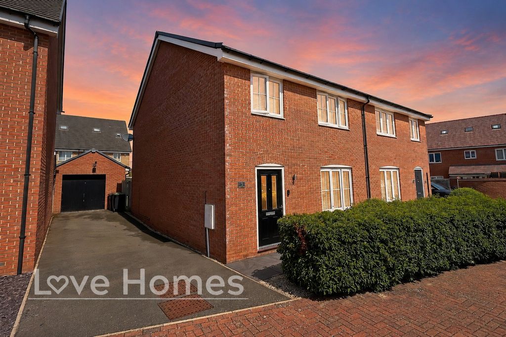 Property photo 1 of 17 5233912