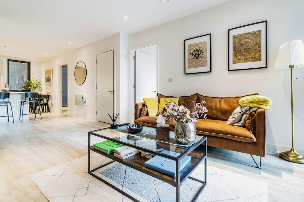 Property photo 3 of 18 Picture No. 08