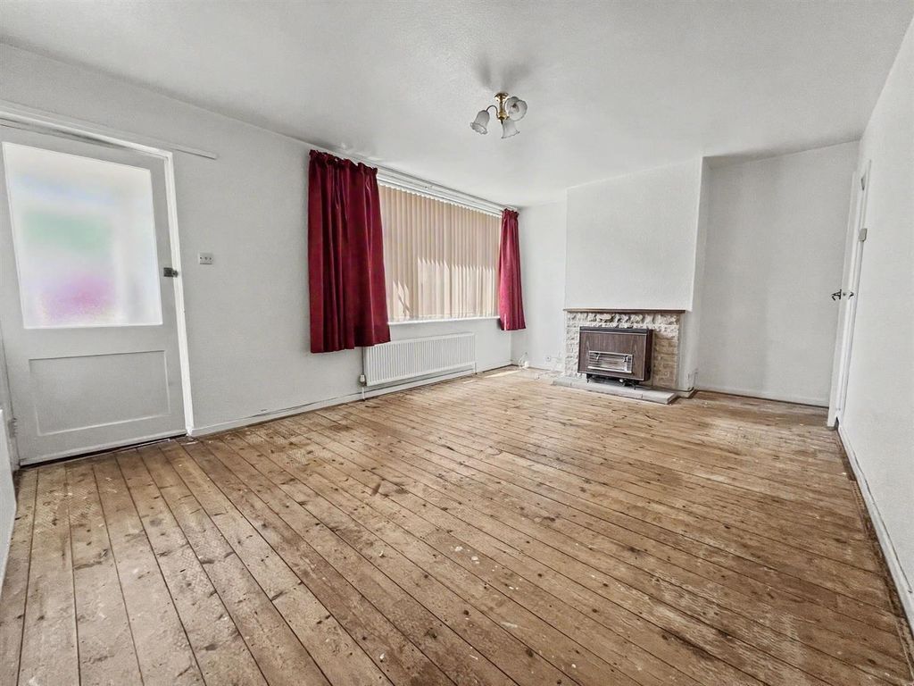 Property photo 2 of 10 Main Reception Room