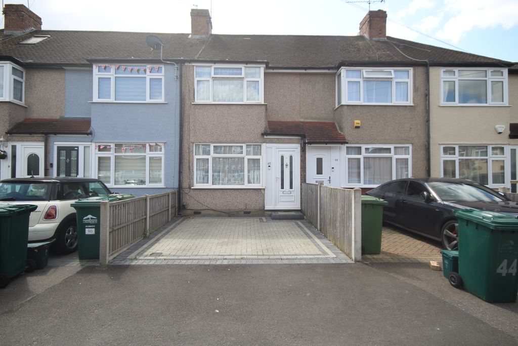 Property photo 1 of 13