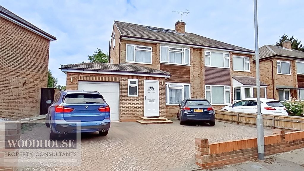 Property photo 1 of 31