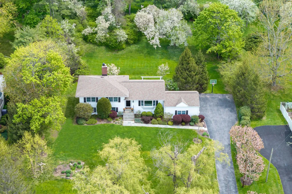 Property photo 2 of 31 <Alttext/>