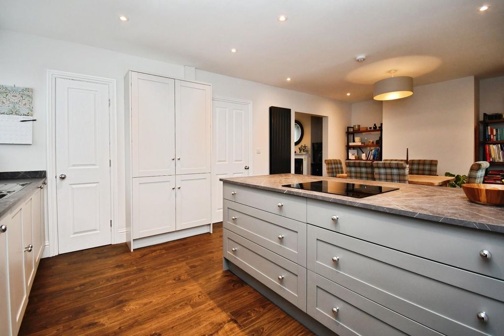 Property photo 3 of 16 E12263E5-Dsc_8062.Jpg