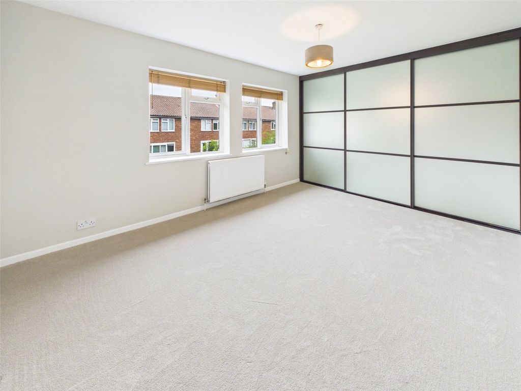Property photo 3 of 6 Picture No. 05