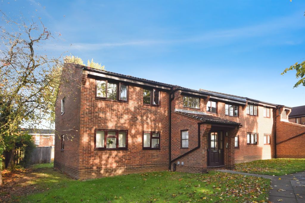 Property photo 1 of 17