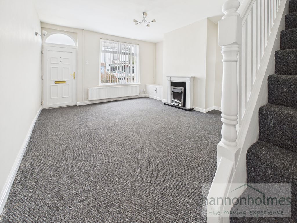 Property photo 3 of 24 Cam05283G0-Pr0102-Still002