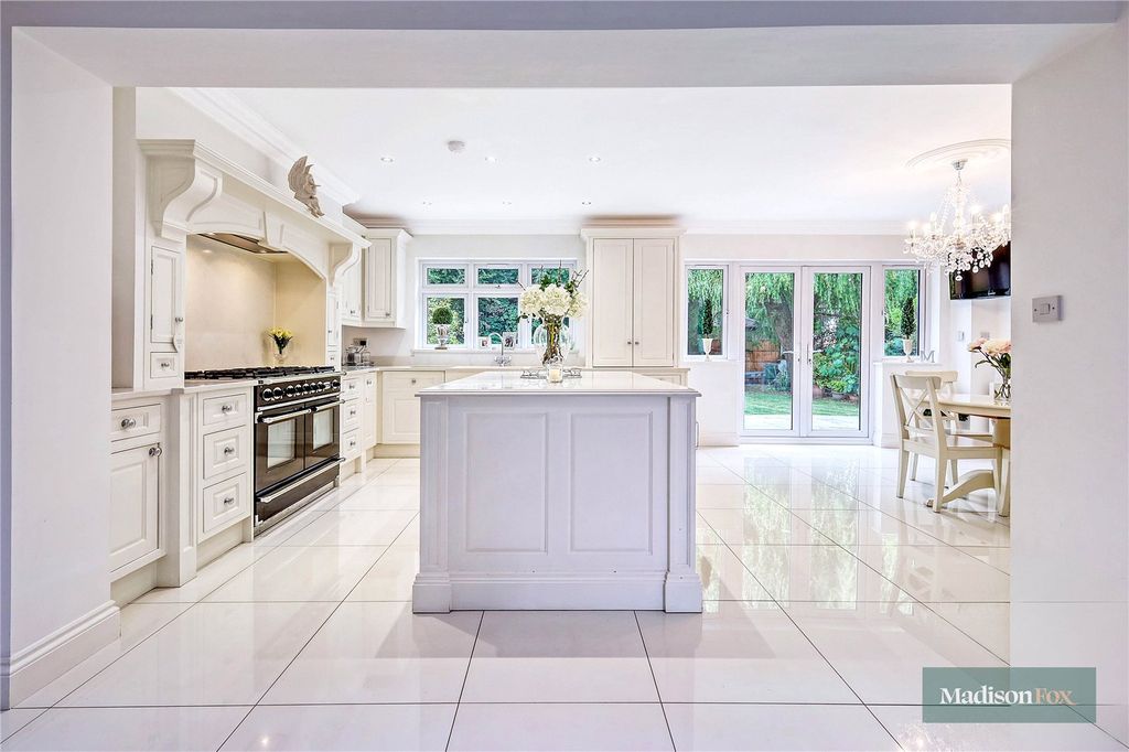 Property photo 3 of 42 Picture No. 58