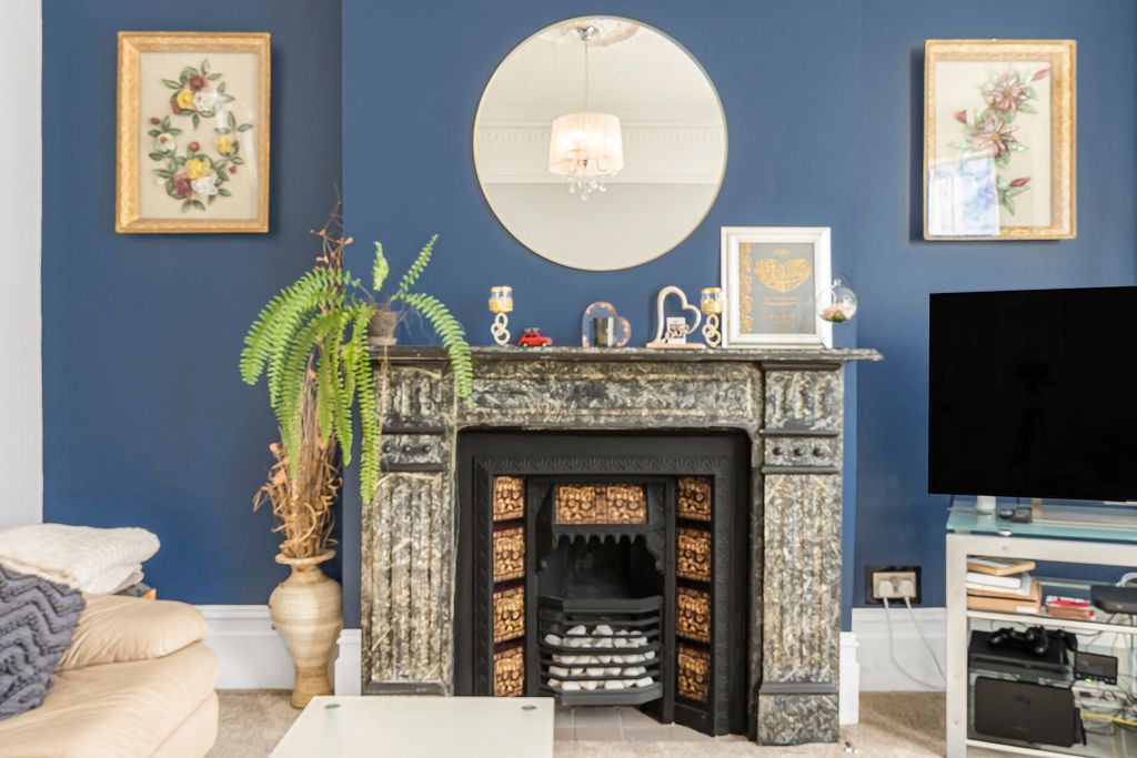 Property photo 2 of 29