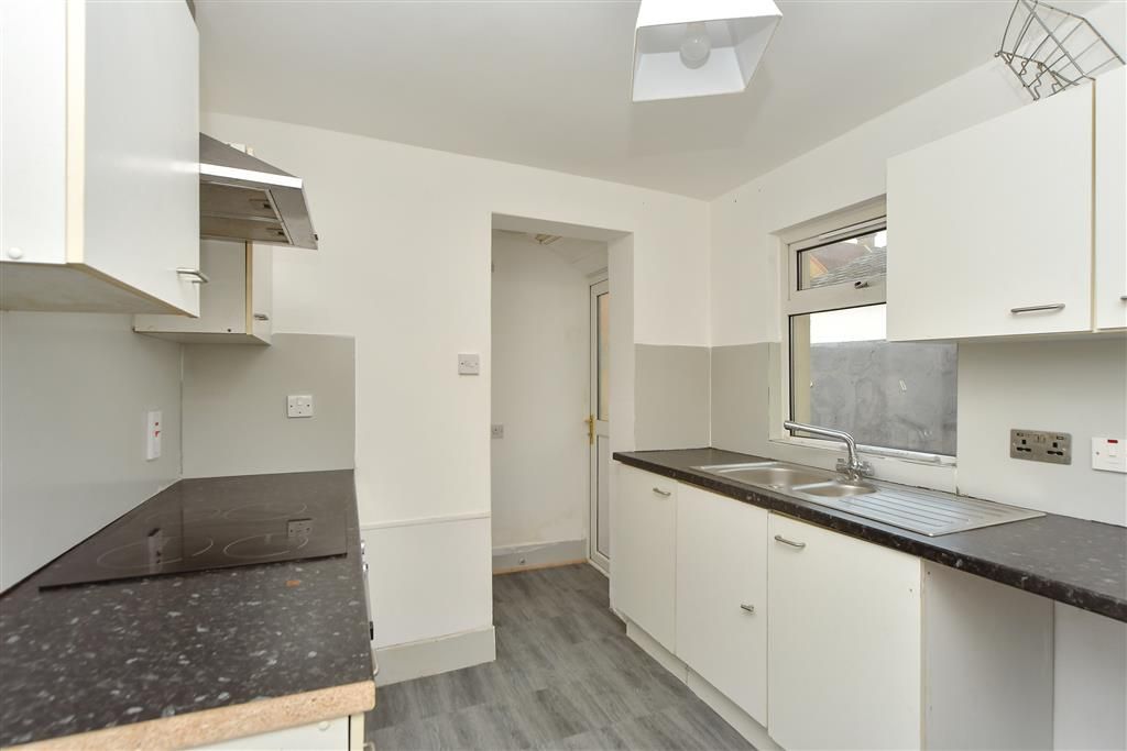 Property photo 2 of 13 Kitchen