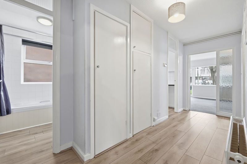 Property photo 2 of 12 Photo 6