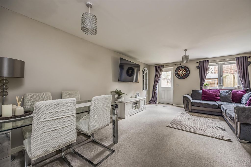 Property photo 3 of 16 1 Turtledove Terrace, Bushwood Grove, Emsworth-Por