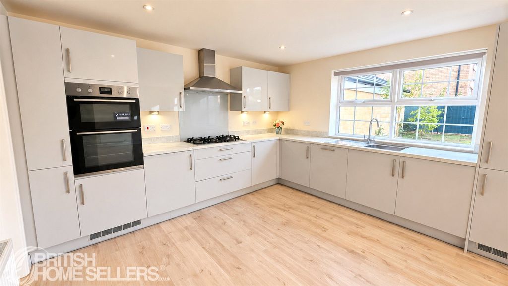 Property photo 3 of 12 Picture No. 09