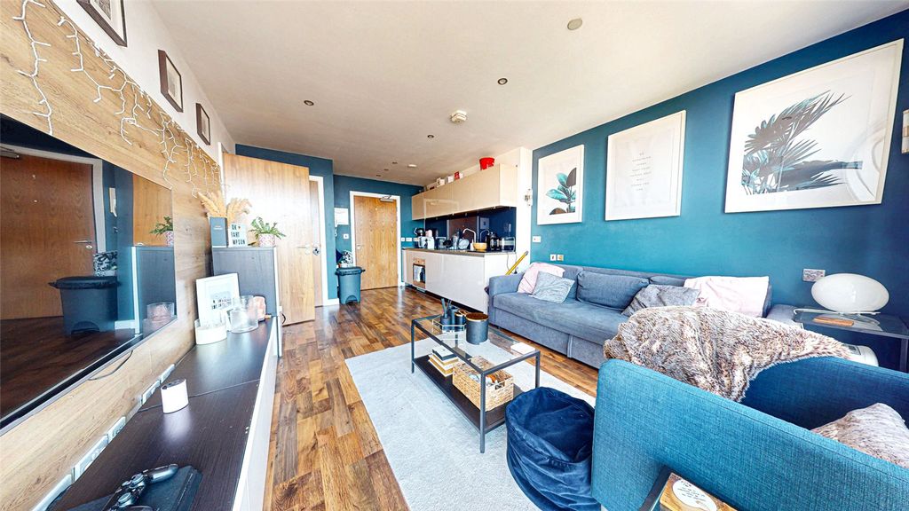 Property photo 1 of 8 Picture No. 06