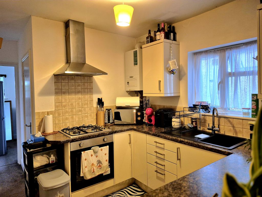 Property photo 2 of 8 Gallery