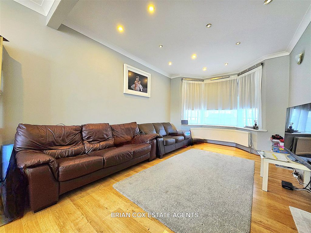 Property photo 1 of 8 20250711_170401.Jpg