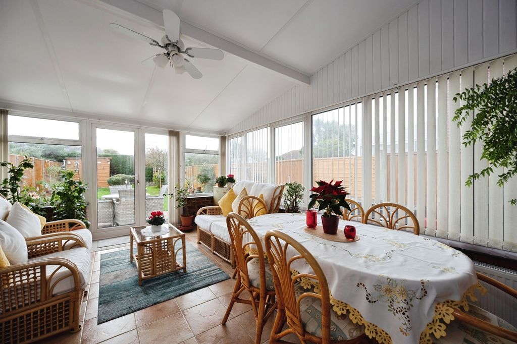 Property photo 3 of 25 Photo