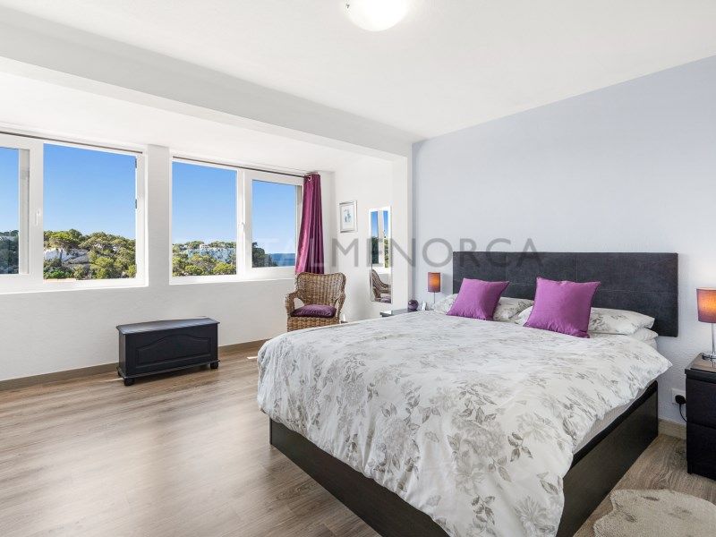 Property photo 3 of 36