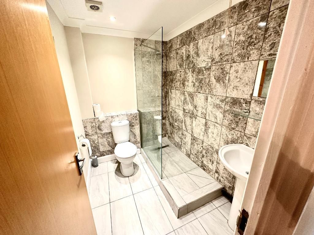 Property photo 3 of 12 Photo 3