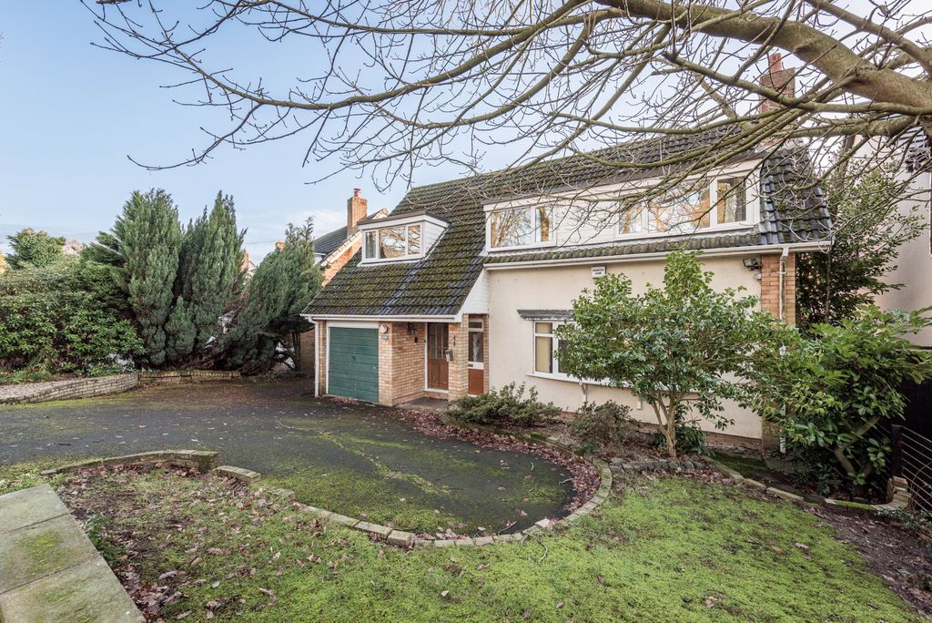 Property photo 1 of 55