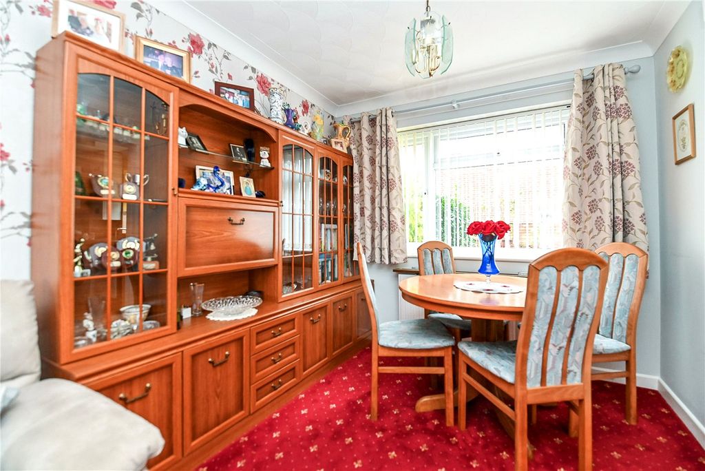 Property photo 3 of 15 Picture No. 05