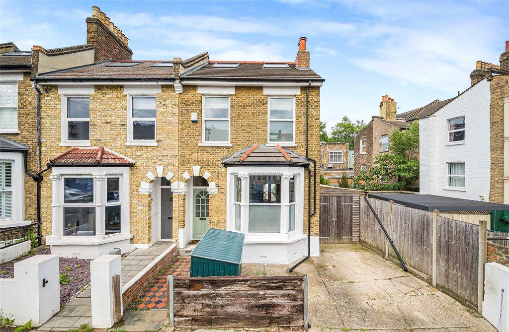 Property photo 1 of 19 Picture No. 33